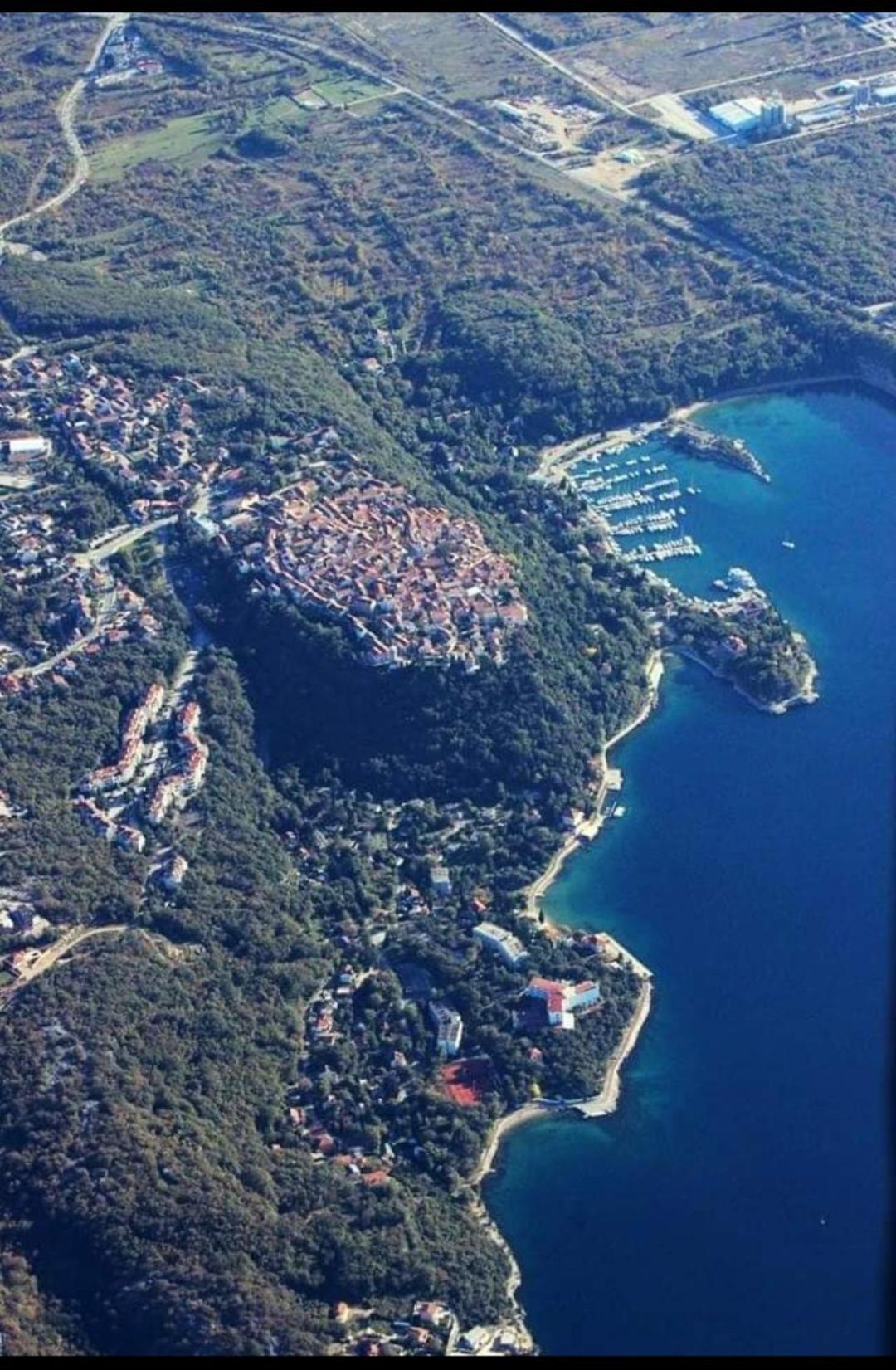 Apartmani Omisalj Luaran gambar