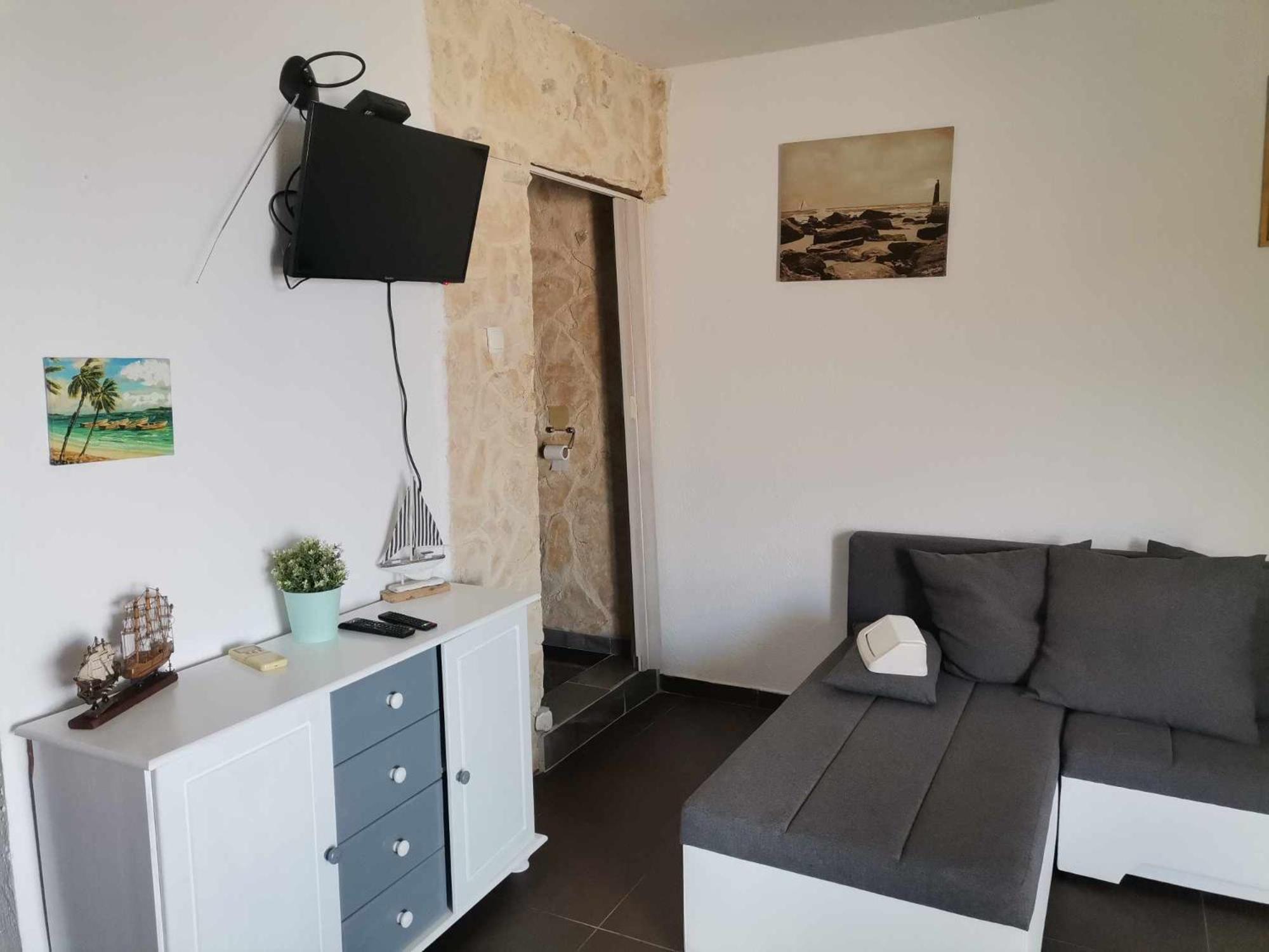 Apartmani Omisalj Luaran gambar