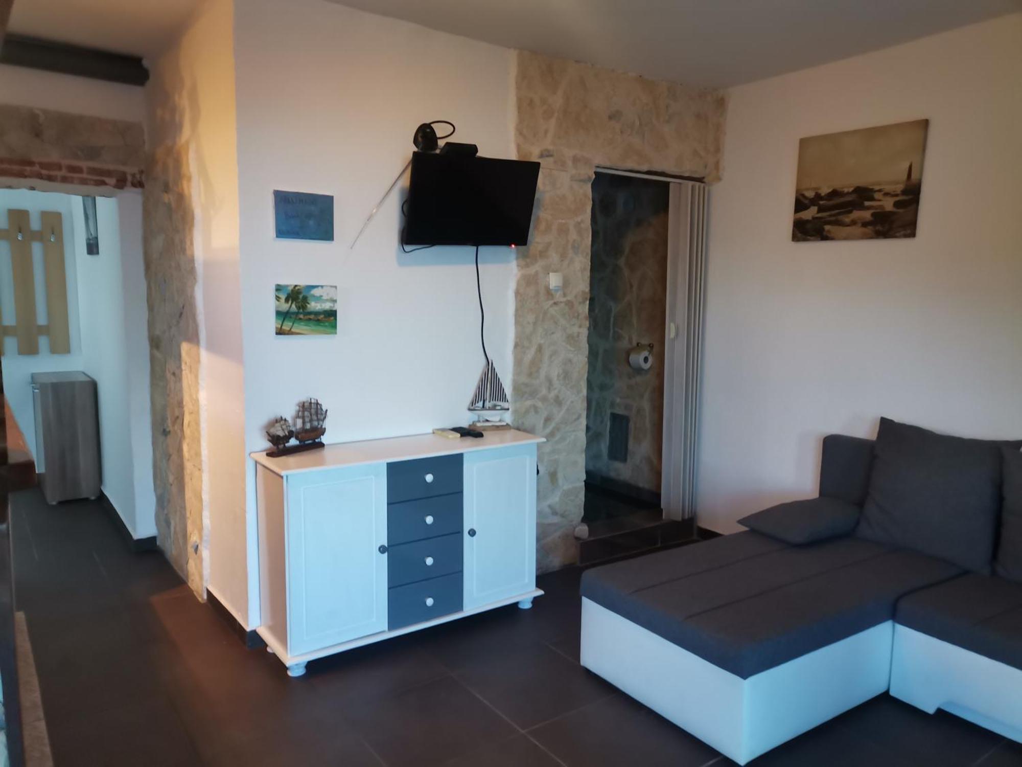 Apartmani Omisalj Luaran gambar