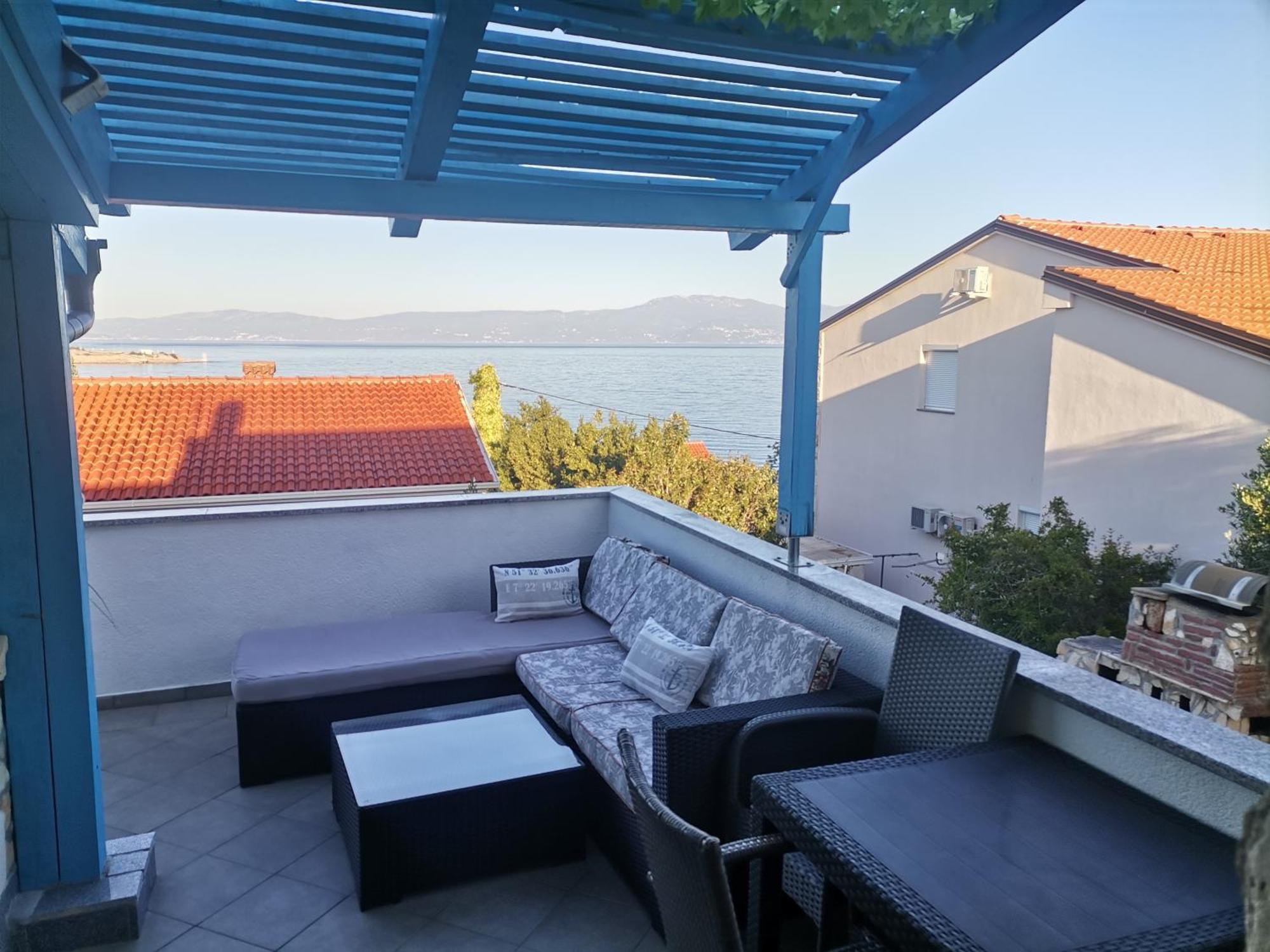 Apartmani Omisalj Luaran gambar