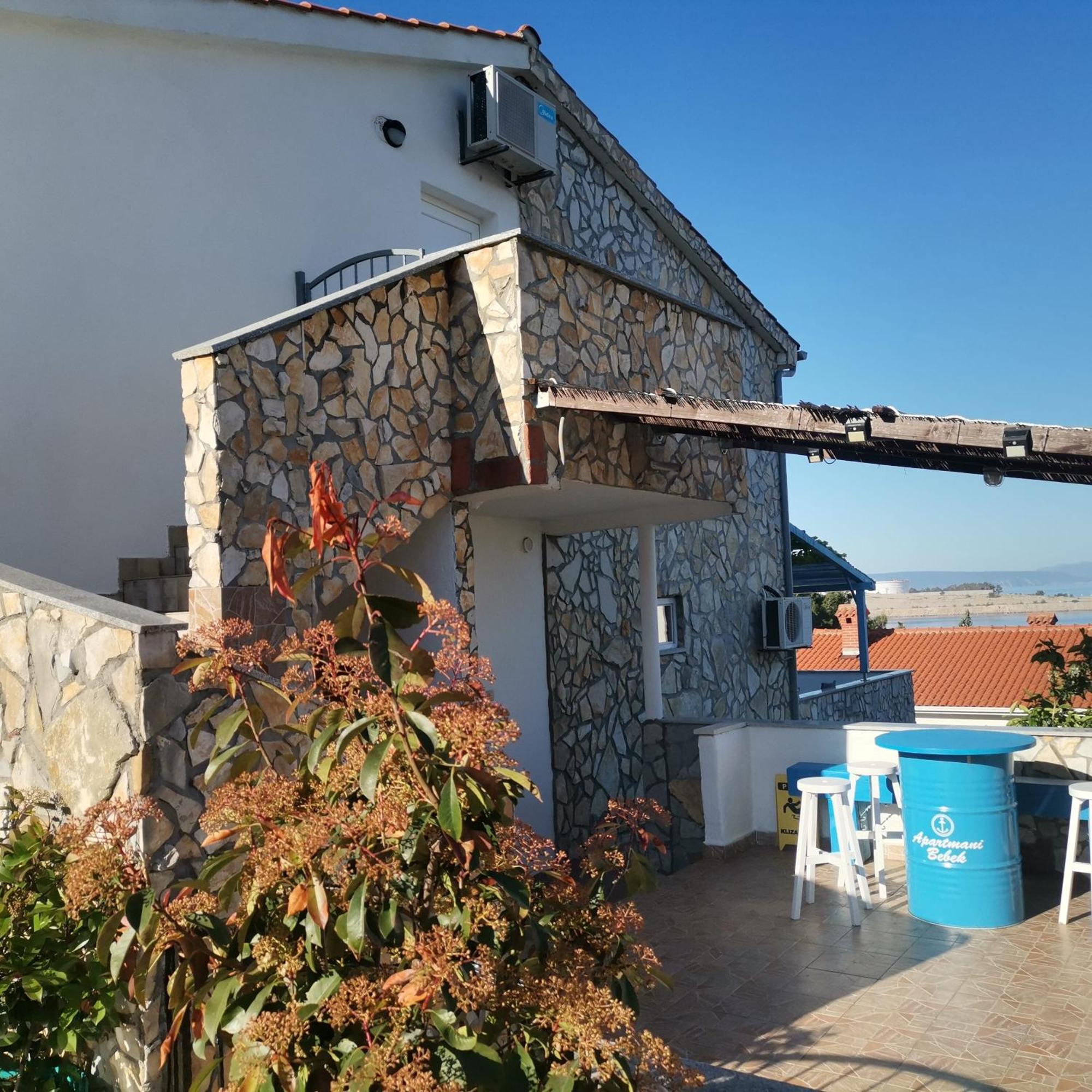 Apartmani Omisalj Luaran gambar